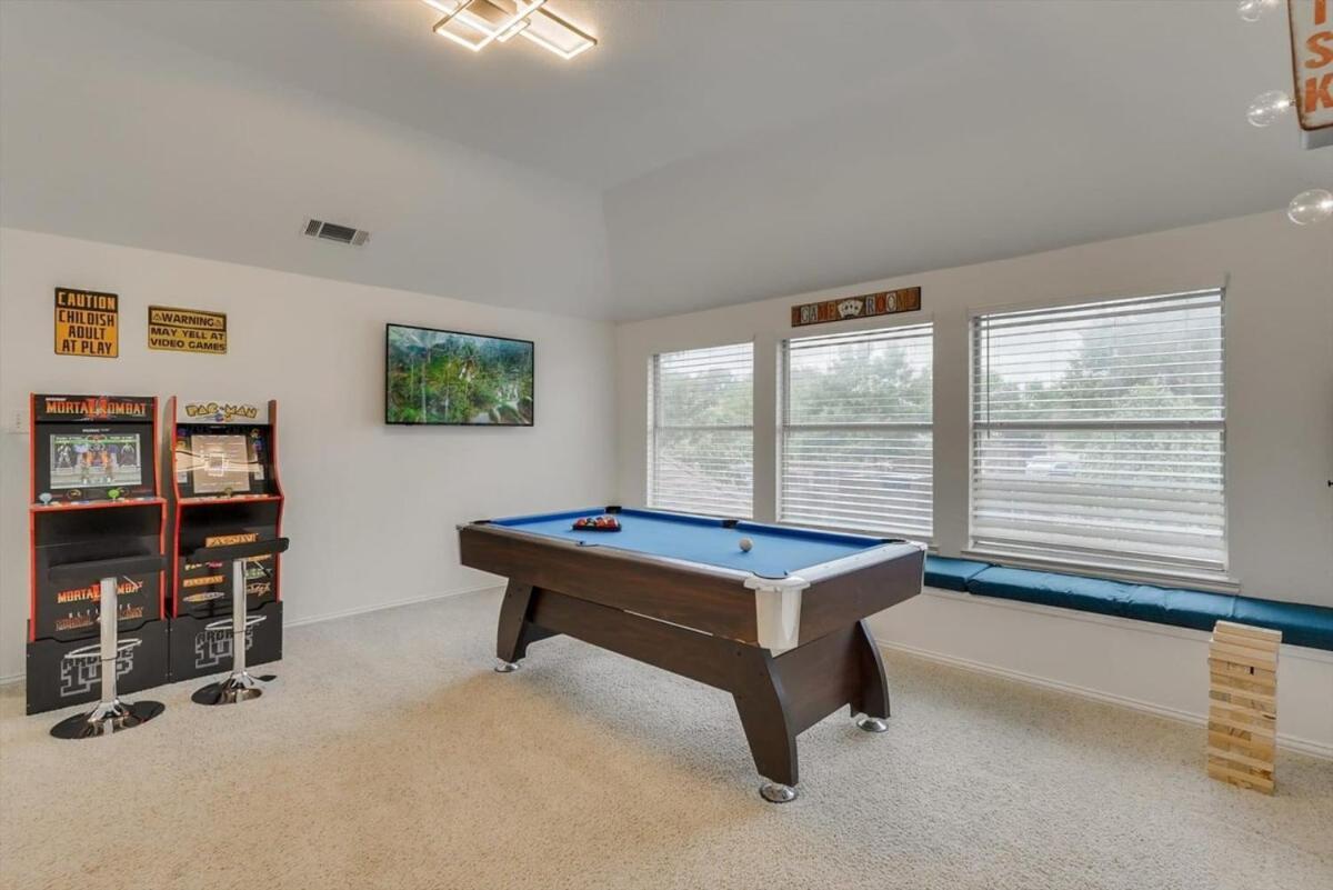 6Br 3,5Ba Home Pool, Hot Tub, Game Room -16 Guests Sachse المظهر الخارجي الصورة